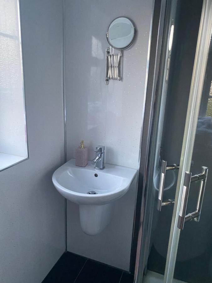 Tower Hill House Basingstoke Otel Dış mekan fotoğraf